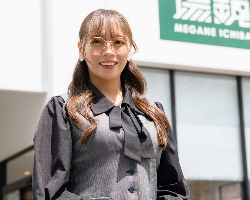 Y.A.さん　正面笑顔写真